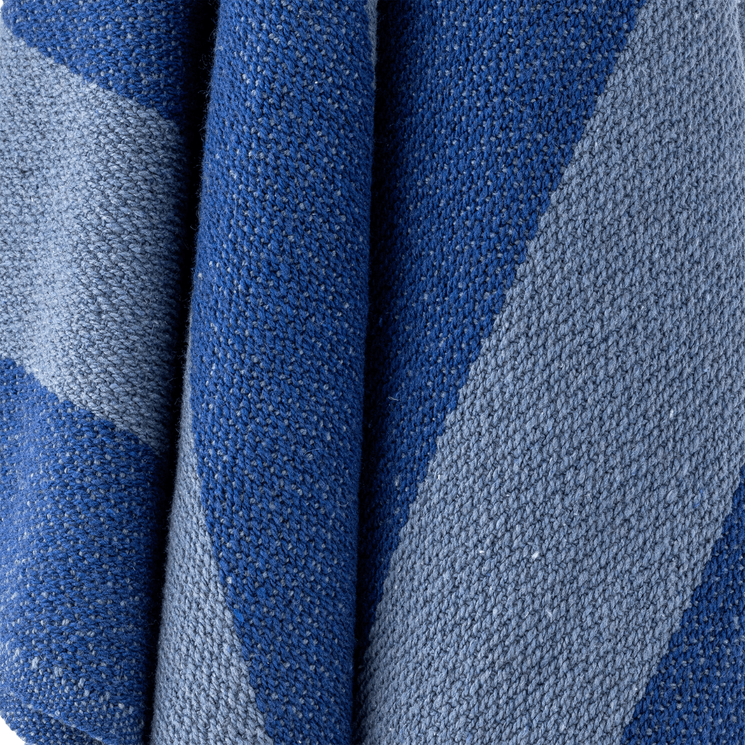 Frello Blue Throw