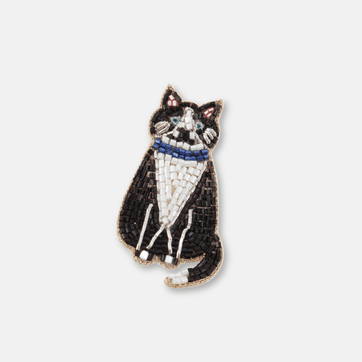 Cat with Collar Beaded Brooch