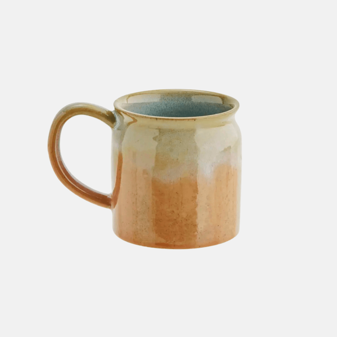 Curve Stoneware Mugs