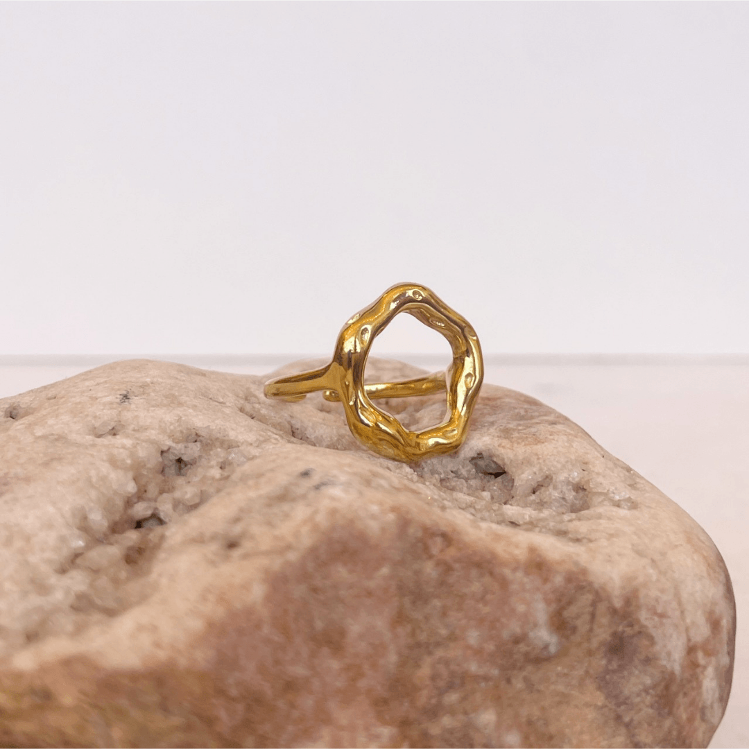 Gold Molten Circle Ring